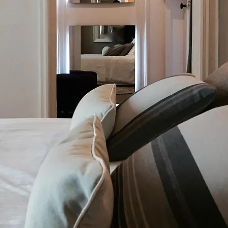 Bed and Breakfast La Domitia - Maison D'hotes, Massages & Bien-etre