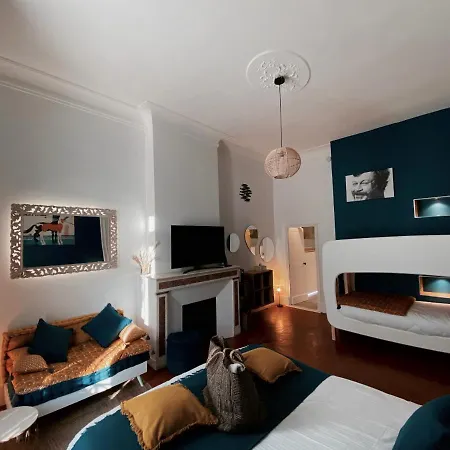 La Domitia - Maison D'hôtes, Spa&sauna Couette-café