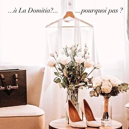 La Domitia - Maison D'hôtes, Spa&sauna Couette-café *