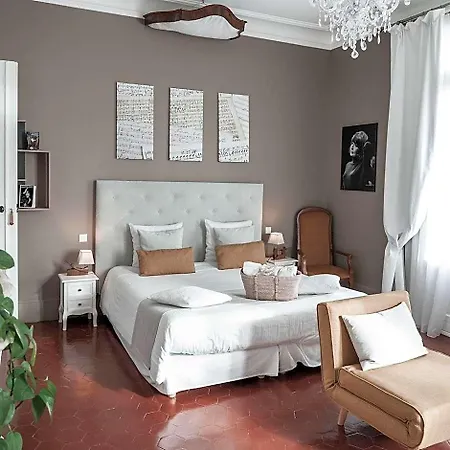 La Domitia - Maison D'hotes, Massages & Bien-etre 住宿加早餐酒店