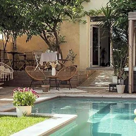 La Domitia - Maison D'hotes, Massages & Bien-etre 4*