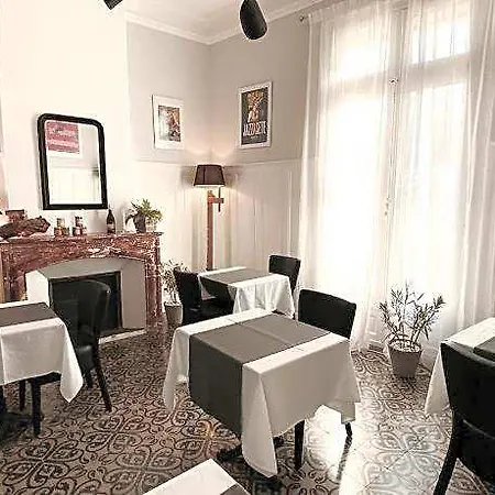 Bed & Breakfast La Domitia - Maison D'hotes, Massages & Bien-etre Montbazin