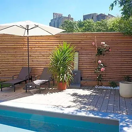 La Domitia - Maison D'hotes, Massages & Bien-etre Bed & Breakfast 4*