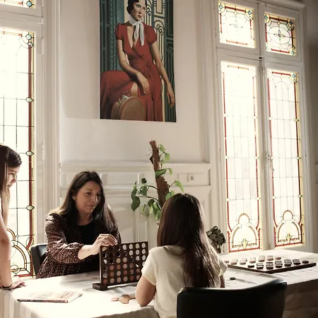 La Domitia - Maison D'hotes, Massages & Bien-etre 4*