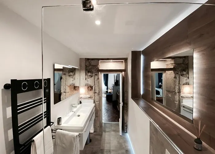 La Domitia - Maison D'hotes, Massages & Bien-etre Panzió Montbazin
